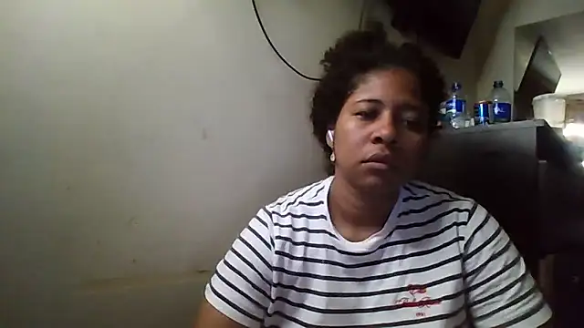 Ivon-09 online show from November 2025 11:31:02 AM