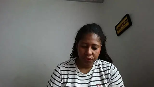 Ivon-09 online show from February 2026 12:47:02 PM