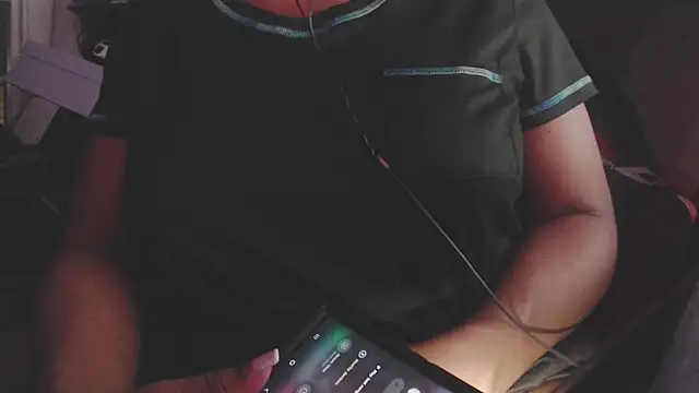 TheMoniqueMiles online show from July 2026 10:06:02 AM