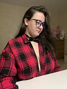 hungry1bunny online show from January 2025 05:28:02 PM