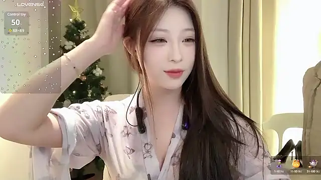 Snapshot of zhuzhu-520- chatting on March 2025 05:15:02 PM zhuzhu-520- online show from March 2025 05:15:02 PM