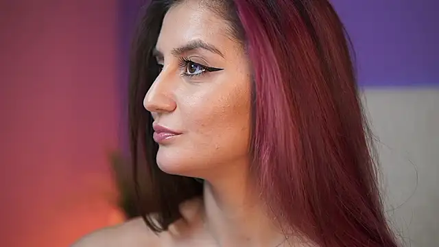 Snapshot of SabrinaHope chatting on March 2026 05:44:01 AM SabrinaHope online show from March 2026 05:44:01 AM