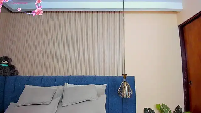 kathecute   online show from December 2025 01:35:02 AM