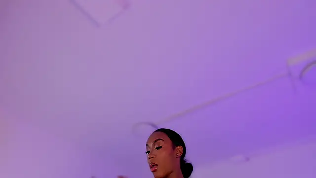 Snapshot of ChaynnaCooper chatting on February 2026 03:44:01 AM ChaynnaCooper online show from February 2026 03:44:01 AM