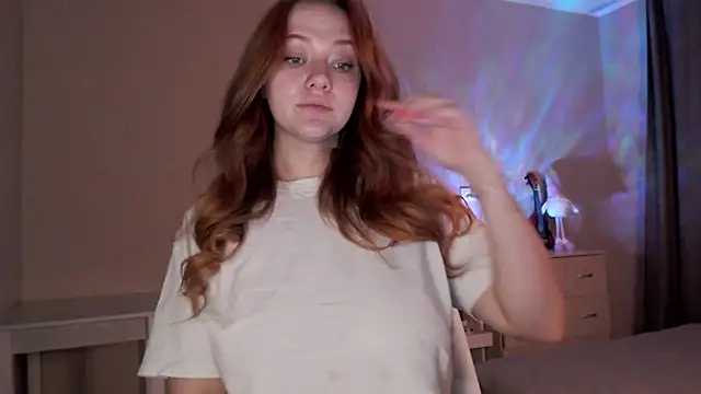 Snapshot of SarahSweetie chatting on December 2024 03:38:02 PM SarahSweetie online show from December 2024 03:38:02 PM