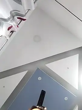 Varnika aarora online show from December 2024 10:18:02 AM