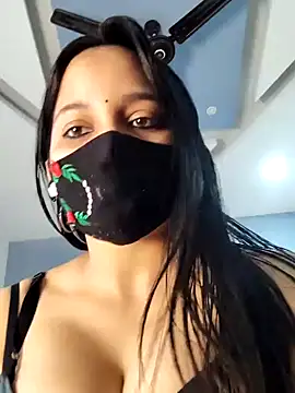 Varnika aarora online show from January 2025 07:25:01 AM