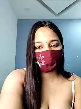 Varnika aarora online show from February 2025 05:08:01 AM