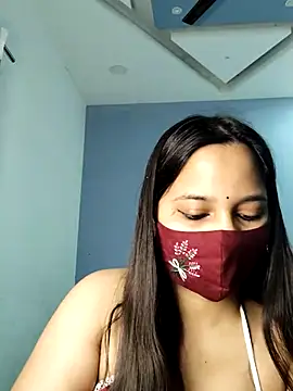 Varnika aarora online show from February 2025 01:32:01 AM