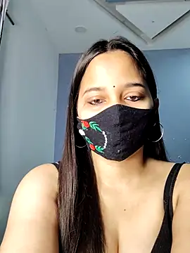 Varnika aarora online show from March 2025 04:03:02 AM