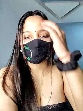 Varnika aarora online show from March 2025 04:24:01 AM