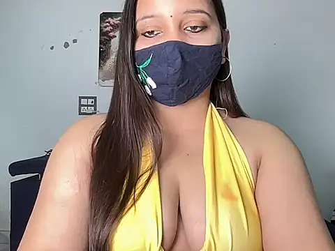 Varnika aarora online show from October 2025 03:39:02 AM