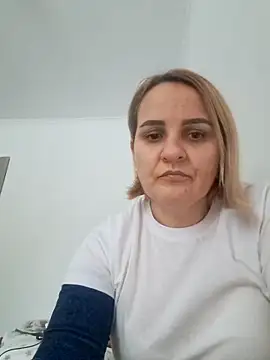 Malichkaanna30 online show from January 2025 02:13:01 PM