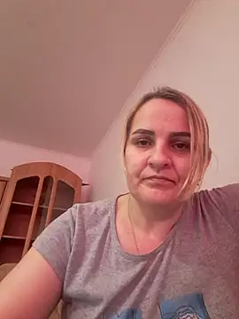 Malichkaanna30 online show from February 2025 01:41:01 PM