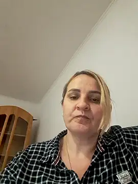 Malichkaanna30 online show from February 2025 02:44:01 PM