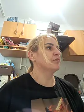 Malichkaanna30 online show from September 2025 08:27:02 AM