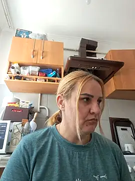 Malichkaanna30 online show from February 2026 08:26:01 AM