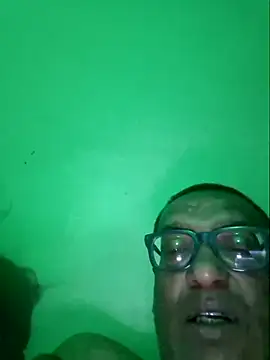 Snapshot of Hot_Queen77 chatting on March 2025 01:16:02 PM Hot Queen77 online show from March 2025 01:16:02 PM