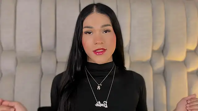 Isa Little Star online show from February 2026 03:59:02 AM