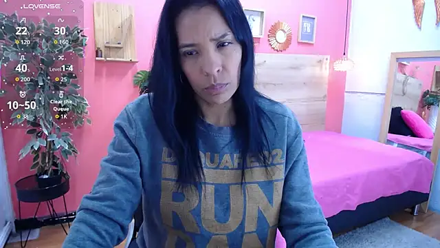 Snapshot of scarlet-foox chatting on September 2025 11:54:01 AM scarlet-foox online show from September 2025 11:54:01 AM