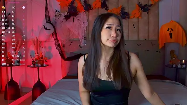 Snapshot of RizeShiro chatting on November 2025 05:28:02 AM RizeShiro online show from November 2025 05:28:02 AM