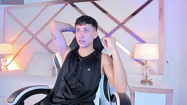 Snapshot of rome_hard chatting on January 2026 12:42:01 PM rome hard online show from January 2026 12:42:01 PM