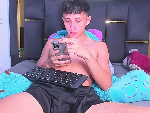 Snapshot of rome_hard chatting on February 2026 10:58:01 PM rome hard online show from February 2026 10:58:01 PM