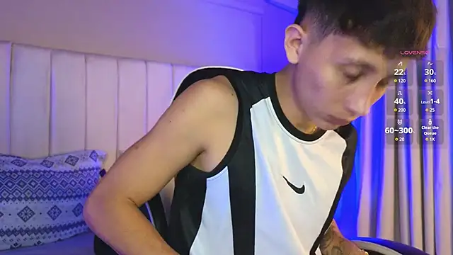 Snapshot of rome_hard chatting on February 2026 07:35:01 PM rome hard online show from February 2026 07:35:01 PM