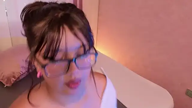 Snapshot of missy_taylor_ chatting on September 2025 08:33:02 PM missy taylor online show from September 2025 08:33:02 PM