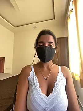 Snapshot of miss_lina chatting on February 2025 05:21:01 AM miss lina online show from February 2025 05:21:01 AM