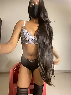 Snapshot of miss_lina chatting on March 2025 06:07:02 PM miss lina online show from March 2025 06:07:02 PM