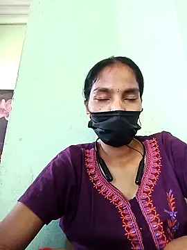 Snapshot of anusiya01 chatting on March 2025 07:45:01 AM anusiya01 online show from March 2025 07:45:01 AM