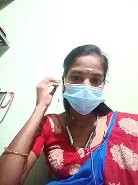 Snapshot of anusiya01 chatting on December 2025 02:45:02 PM anusiya01 online show from December 2025 02:45:02 PM