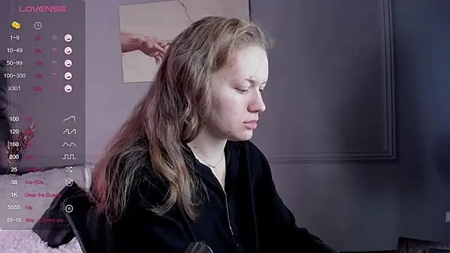 Snapshot of Ariell_Margot_ chatting on January 2025 03:29:02 PM Ariell Margot online show from January 2025 03:29:02 PM