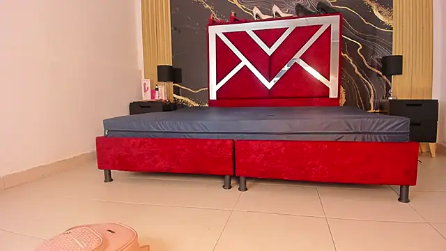 Snapshot of BritneySweet_ chatting on October 2025 07:24:02 PM BritneySweet online show from October 2025 07:24:02 PM