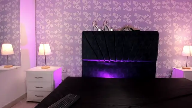 BritneySweet  online show from April 2026 03:31:02 AM