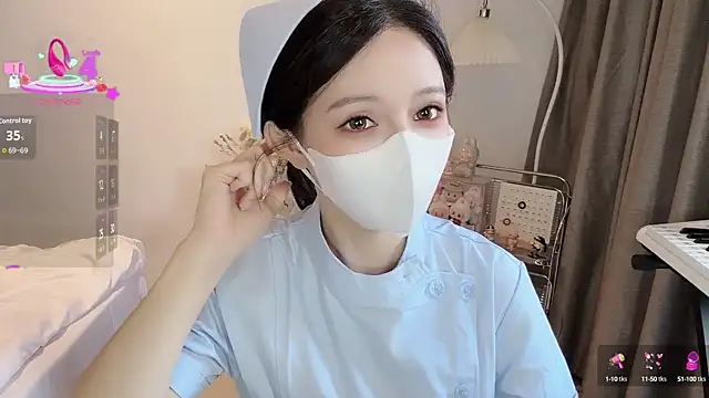 Snapshot of S-wan chatting on October 2025 04:12:01 AM S-wan online show from October 2025 04:12:01 AM