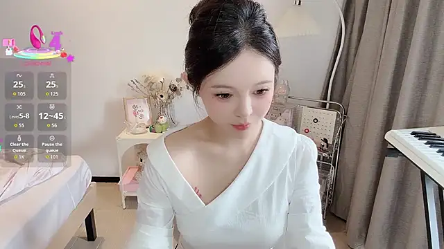 Snapshot of S-wan chatting on October 2025 04:45:01 AM S-wan online show from October 2025 04:45:01 AM