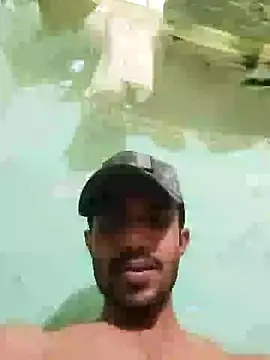 Snapshot of MDROBEL007 chatting on December 2024 02:06:01 PM MDROBEL007 online show from December 2024 02:06:01 PM