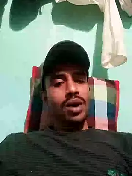 Snapshot of MDROBEL007 chatting on January 2025 06:38:02 PM MDROBEL007 online show from January 2025 06:38:02 PM