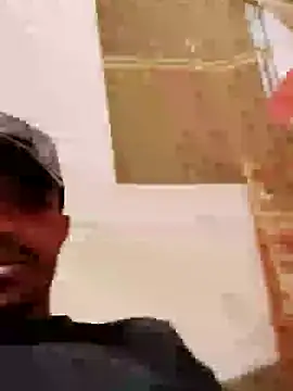 Snapshot of MDROBEL007 chatting on January 2025 02:10:02 AM MDROBEL007 online show from January 2025 02:10:02 AM