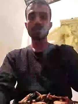 Snapshot of MDROBEL007 chatting on January 2025 02:21:02 PM MDROBEL007 online show from January 2025 02:21:02 PM