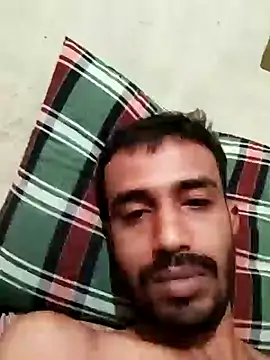 Snapshot of MDROBEL007 chatting on January 2025 03:58:02 AM MDROBEL007 online show from January 2025 03:58:02 AM