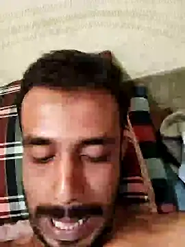 Snapshot of MDROBEL007 chatting on January 2025 04:57:01 PM MDROBEL007 online show from January 2025 04:57:01 PM