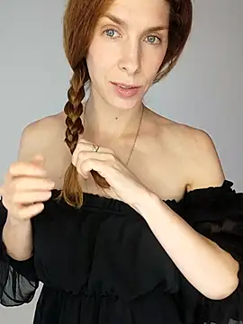 YourSuperModel online show from September 2025 11:32:02 AM