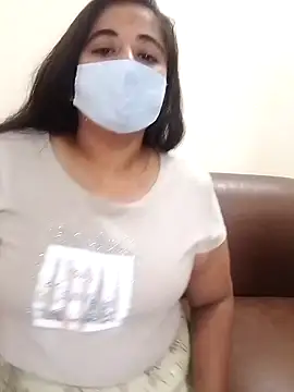 Snapshot of DIZZLING_DIVA chatting on December 2024 03:47:02 AM DIZZLING DIVA online show from December 2024 03:47:02 AM