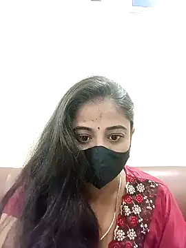 Snapshot of DIZZLING_DIVA chatting on December 2024 10:34:01 PM DIZZLING DIVA online show from December 2024 10:34:01 PM