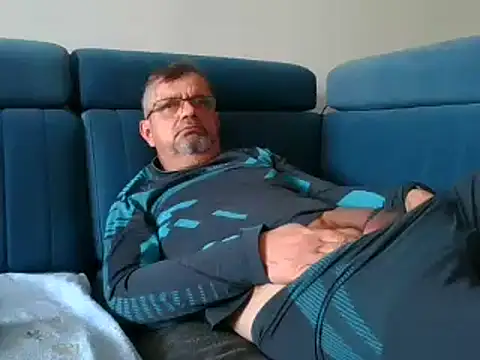 Snapshot of axecoman60 chatting on February 2025 01:46:02 PM axecoman60 online show from February 2025 01:46:02 PM