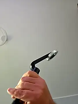 Snapshot of axecoman60 chatting on December 2025 09:25:01 AM axecoman60 online show from December 2025 09:25:01 AM