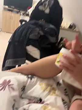 Snapshot of _Hidden_couple_ chatting on December 2025 04:13:02 PM Hidden couple online show from December 2025 04:13:02 PM